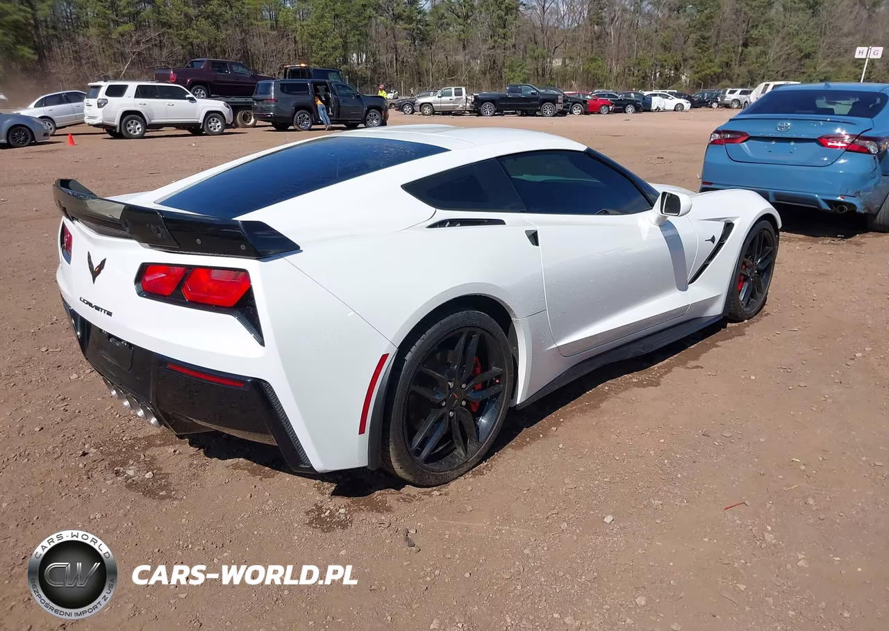 2019 Chevrolet Corvette Stingray VIN:1G1YB2D74K5117644 - 4