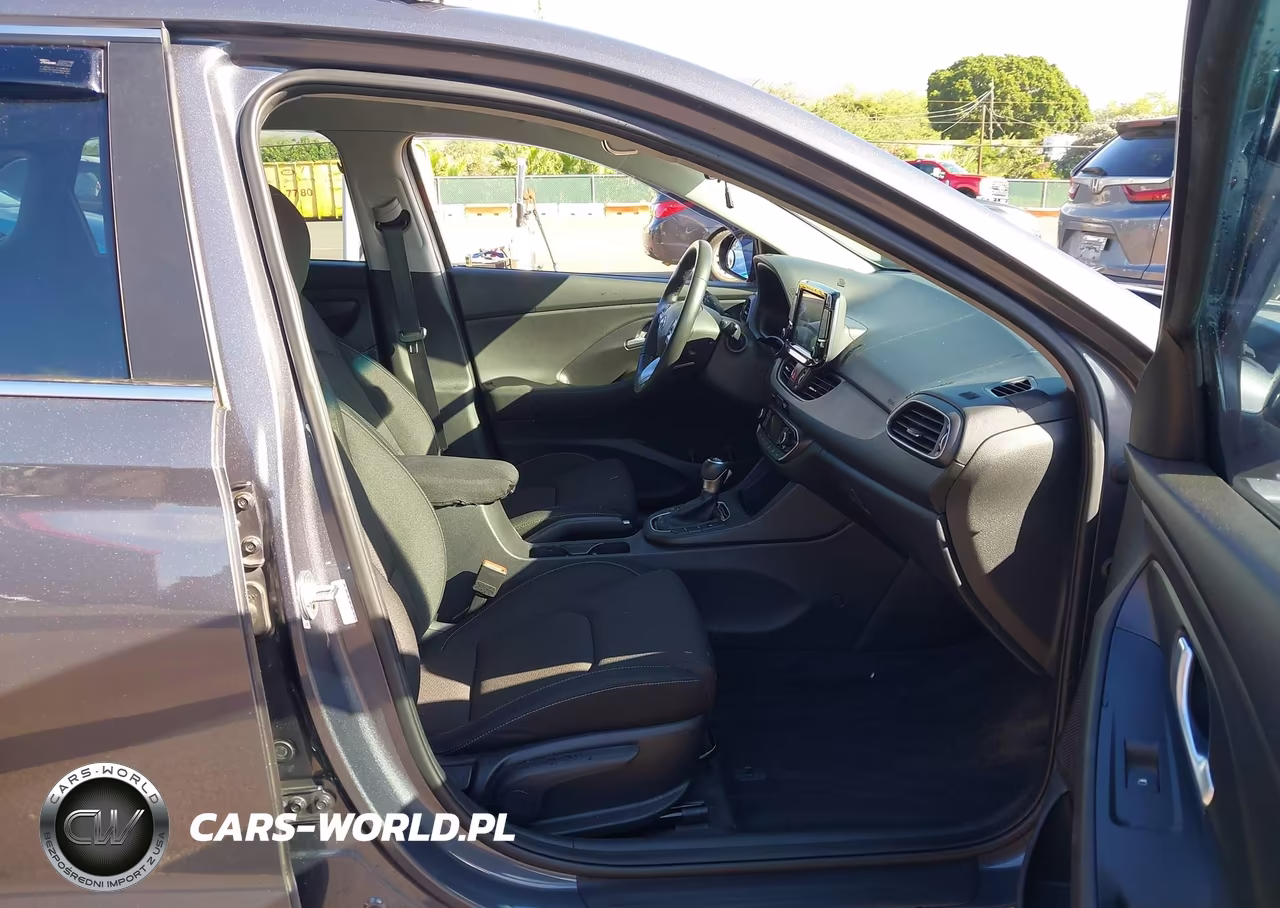 2018 Hyundai Elantra Gt VIN:KMHH35LE4JU036259 - 5