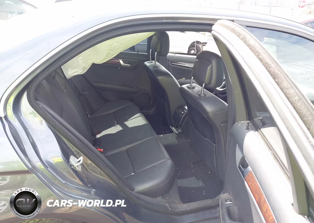 2014 Mercedes-Benz C 300 Sport 4Matic VIN:WDDGF8AB5EA959378 - 8