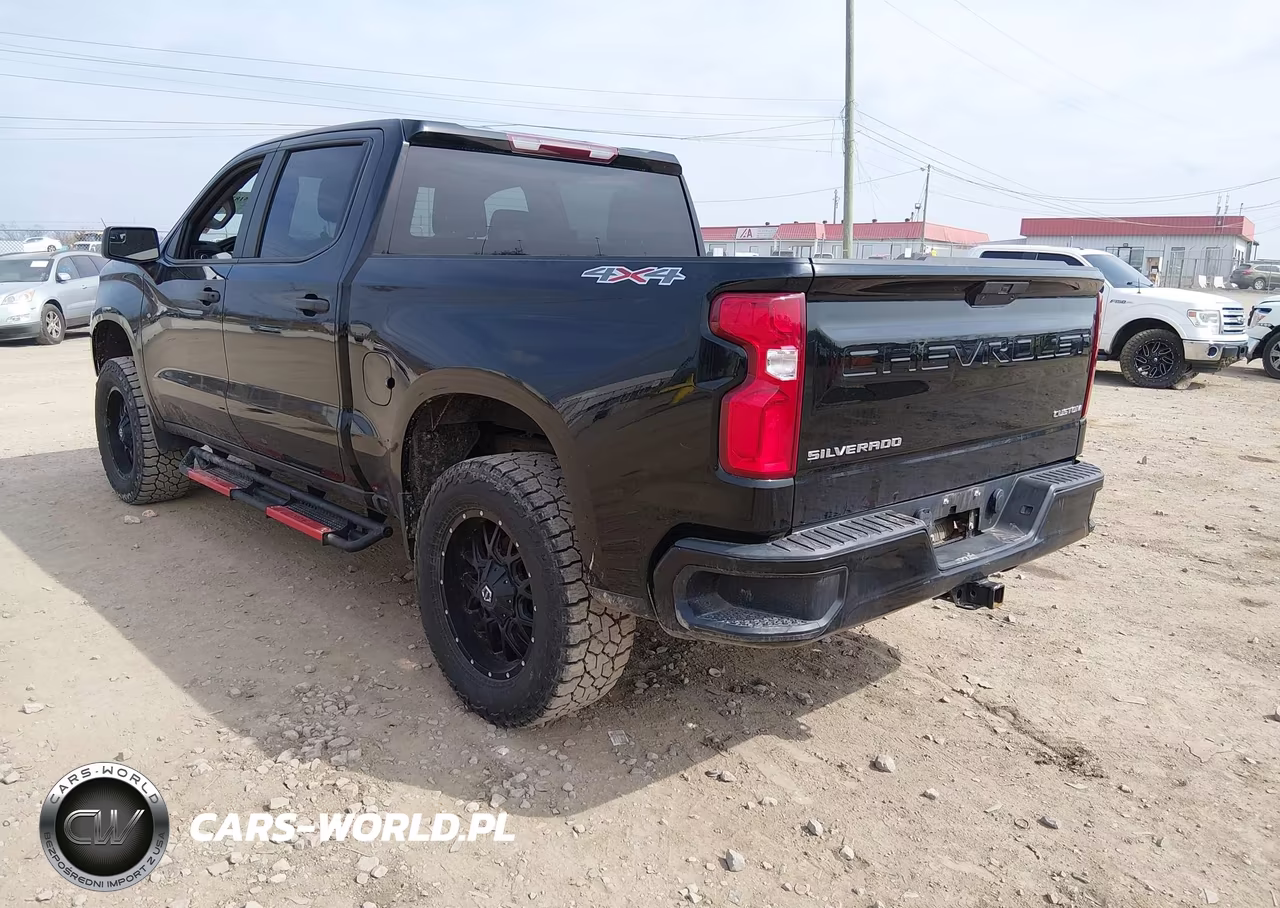 2021 Chevrolet Silverado 1500 VIN:3GCPYBEKXMG376428 - 3