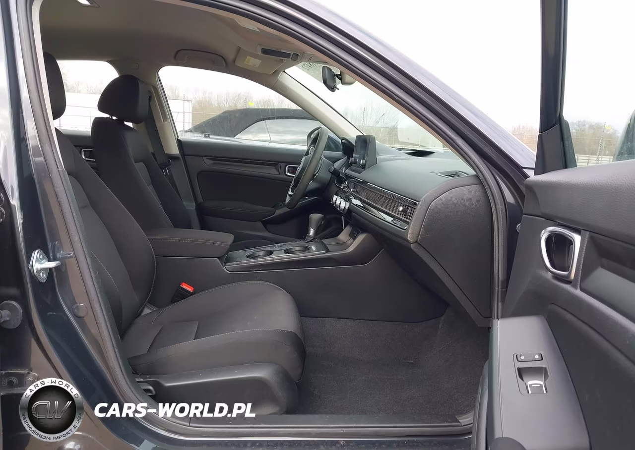 2025 Honda Civic Lx VIN:2HGFE2F2XSH539015 - 5