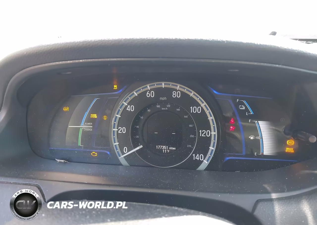 2015 Honda Accord Hybrid VIN:1HGCR6F39FA004673 - 7