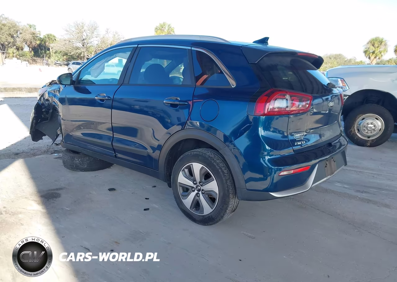 2018 Kia Niro Lx VIN:KNDCB3LCXJ5210043 - 3