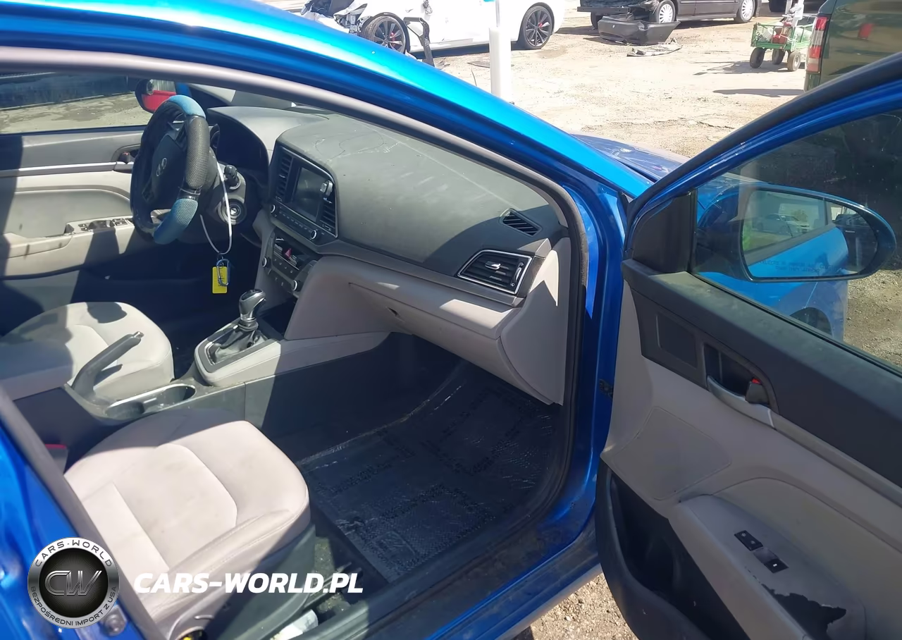 2017 Hyundai Elantra Se VIN:5NPD84LF8HH121990 - 5