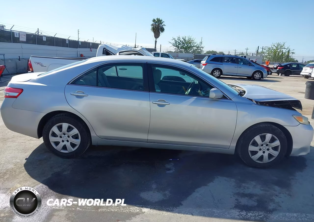 2010 Toyota Camry Le VIN:4T4BF3EK1AR024273 - 13