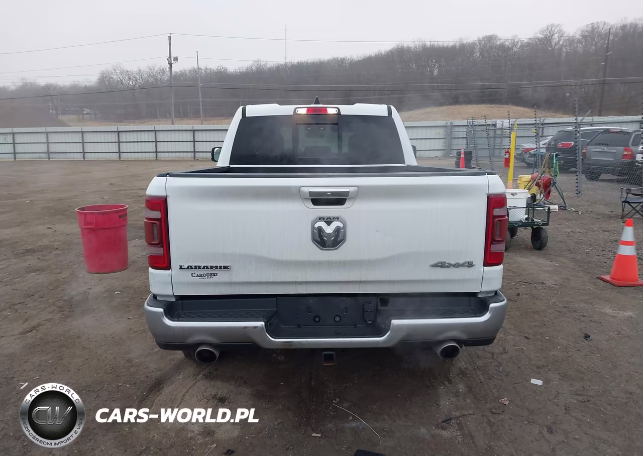 2020 Ram 1500 Laramie 4X4 6'4 Box VIN:1C6SRFDT1LN227492 - 17