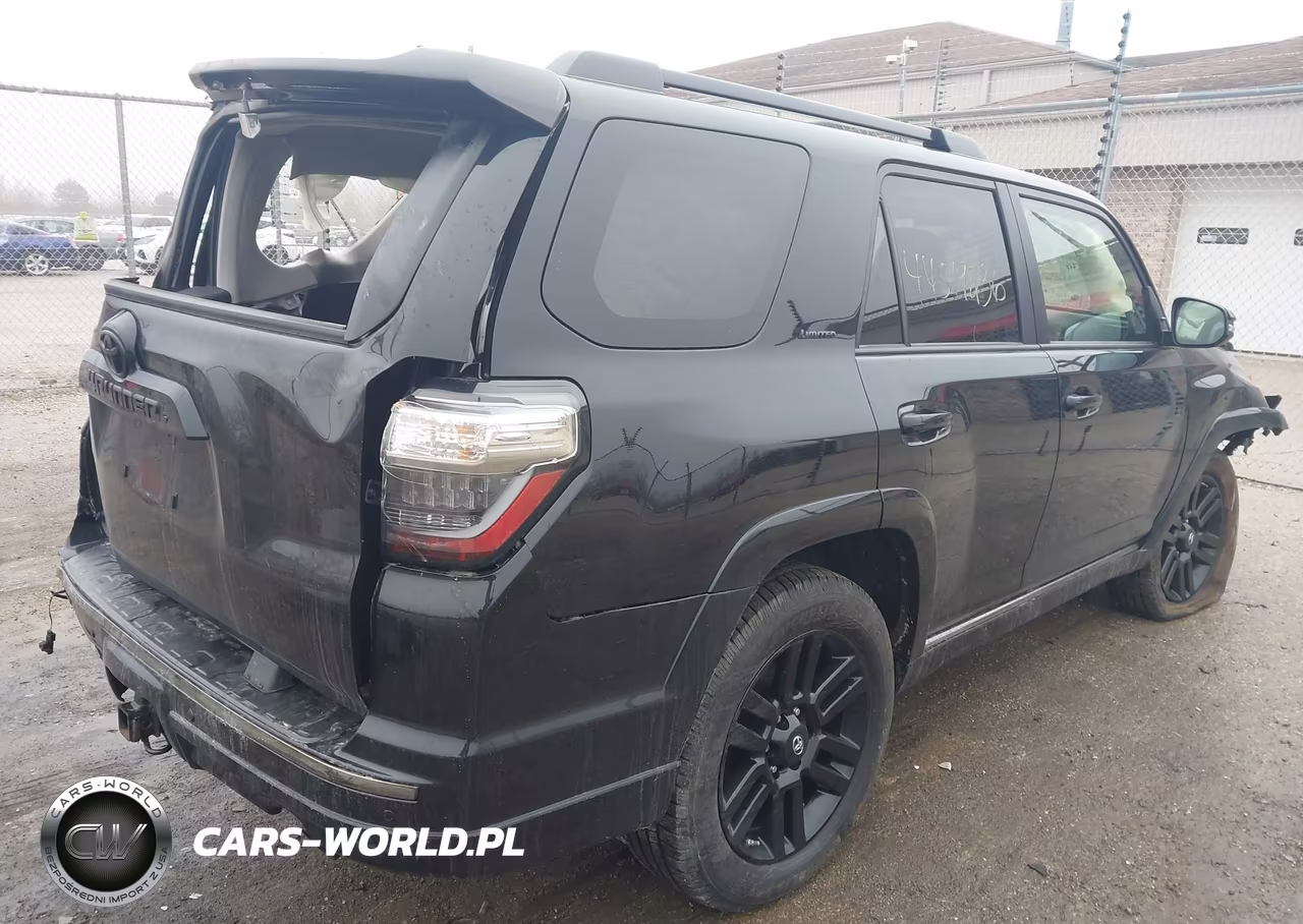 2020 Toyota 4Runner Nightshade Special Edition VIN:JTEBU5JRXL5740679 - 4