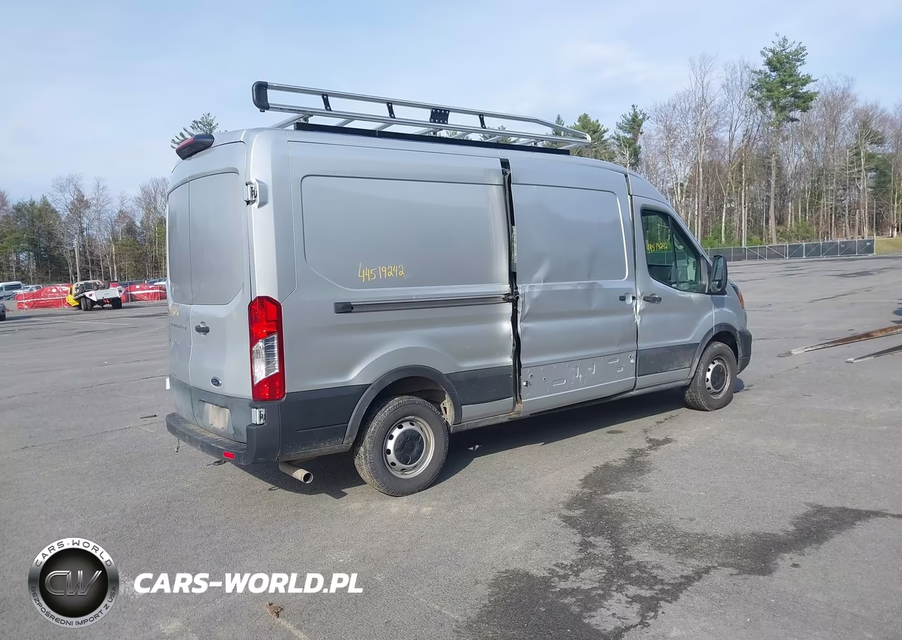 2023 Ford Transit-250 VIN:1FTBR1CG4PKA99661 - 4