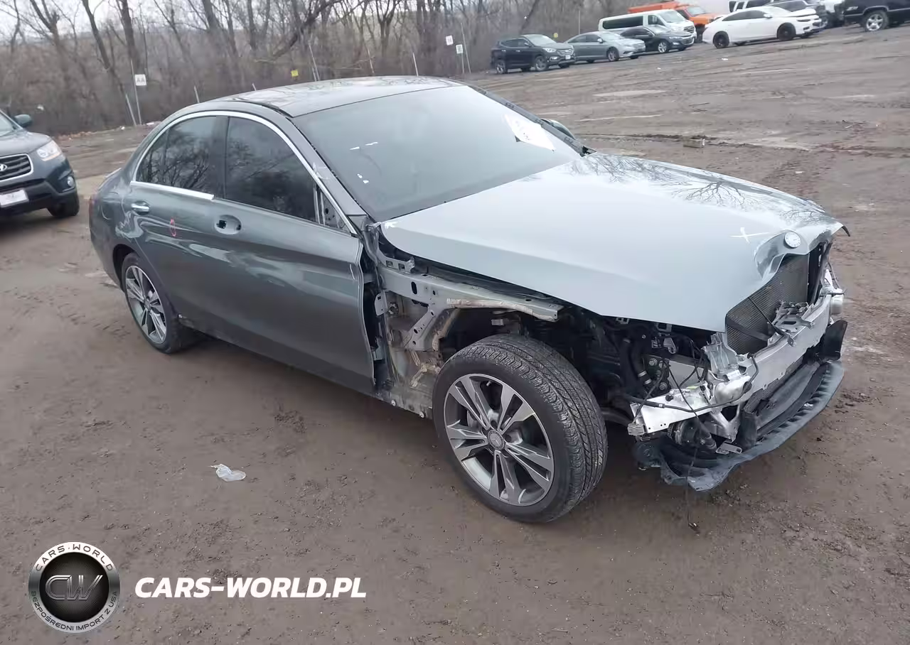 2018 Mercedes-Benz C 300 4Matic