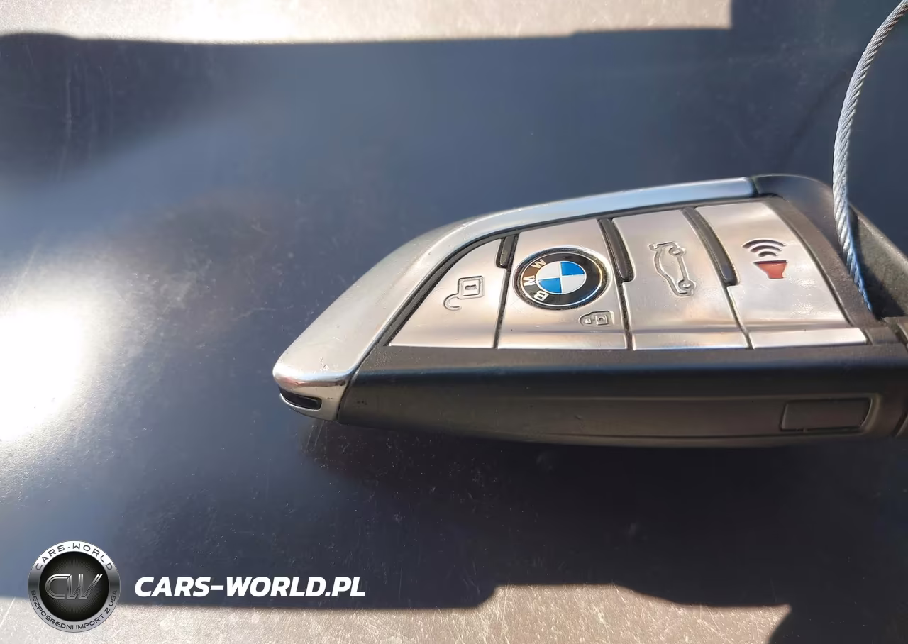 2018 BMW 530E Iperformance VIN:WBAJA9C56JB251301 - 11