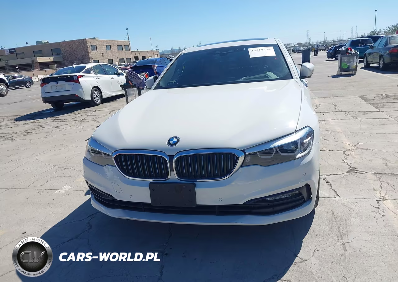 2018 BMW 530E Iperformance VIN:WBAJA9C56JB251301 - 12