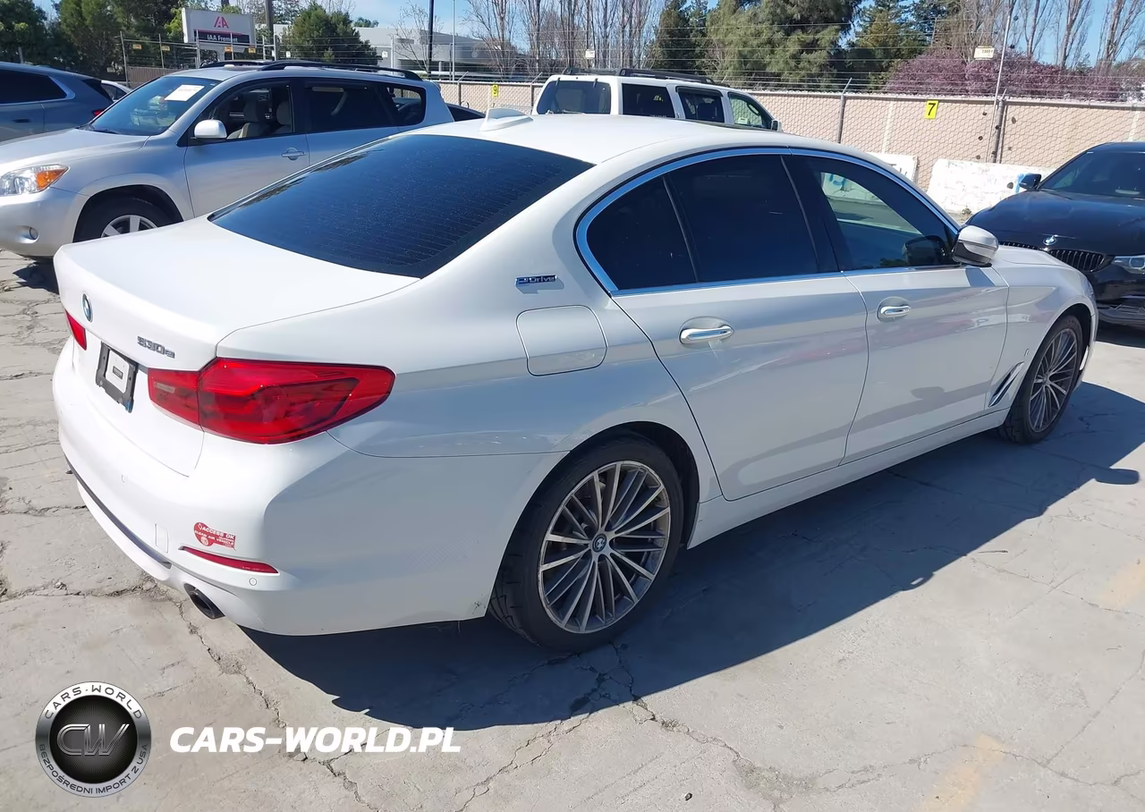 2018 BMW 530E Iperformance VIN:WBAJA9C56JB251301 - 4