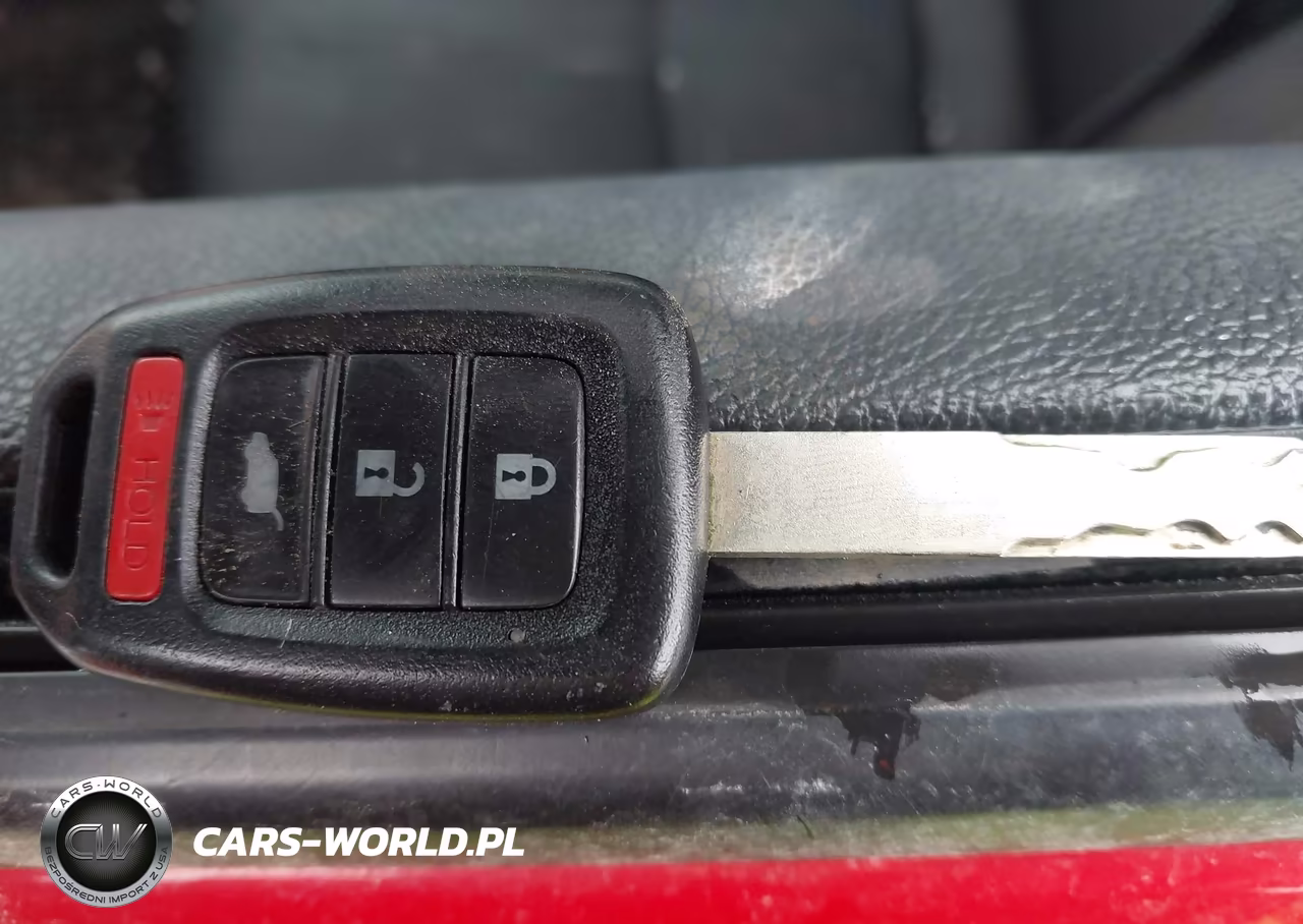 2018 Honda Civic Sport VIN:SHHFK7H46JU421937 - 11