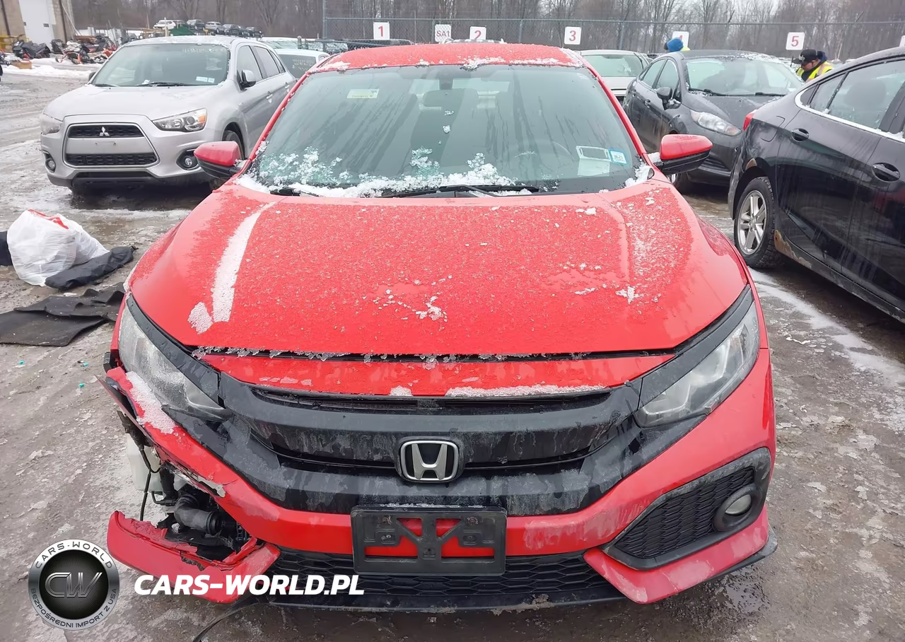 2018 Honda Civic Sport VIN:SHHFK7H46JU421937 - 12