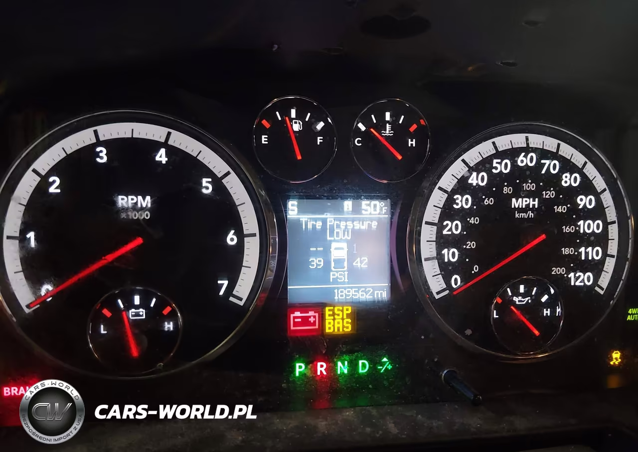 2010 Dodge Ram 1500 Laramie VIN:1D7RV1GT7AS103362 - 7