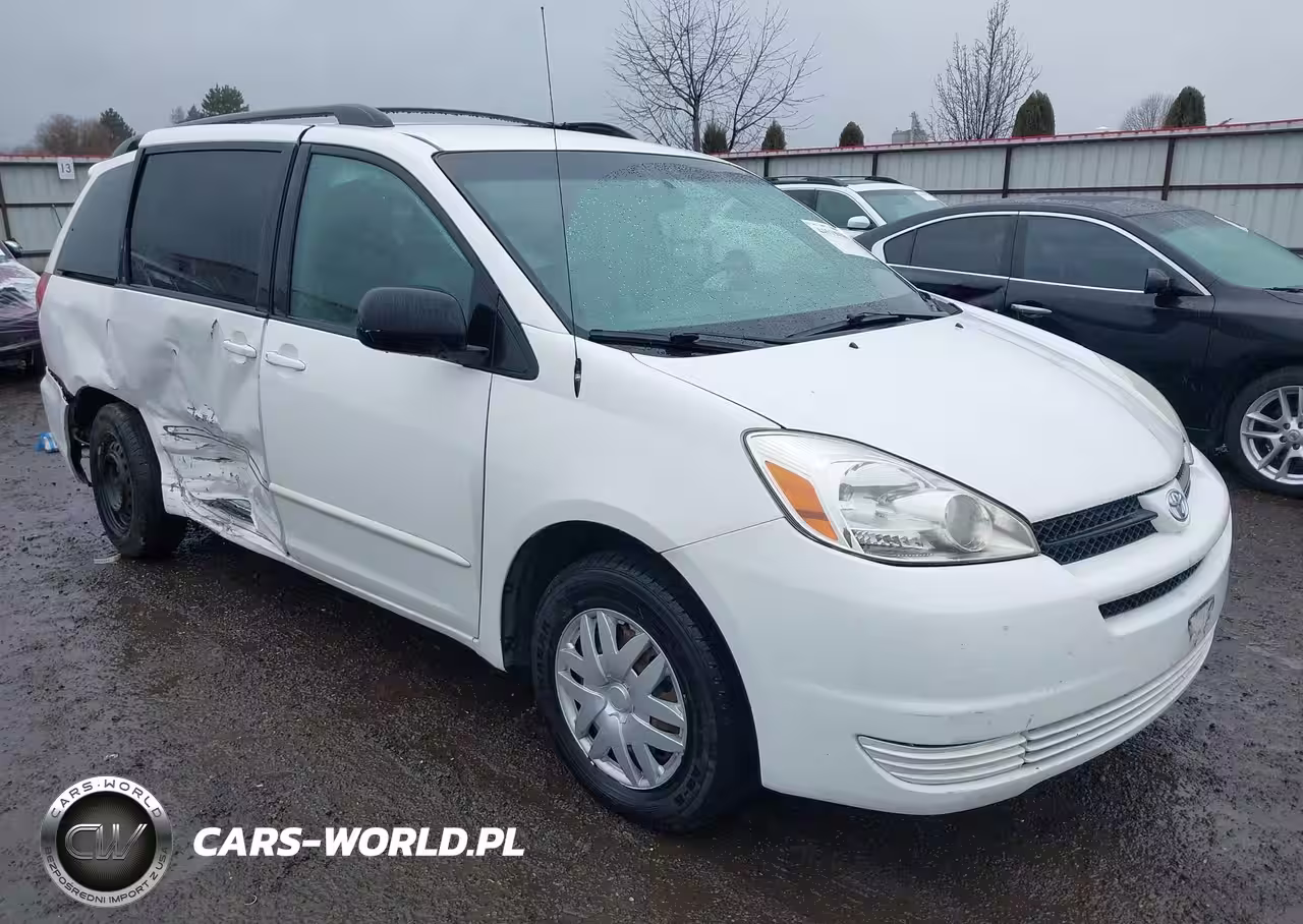 2004 Toyota Sienna Le