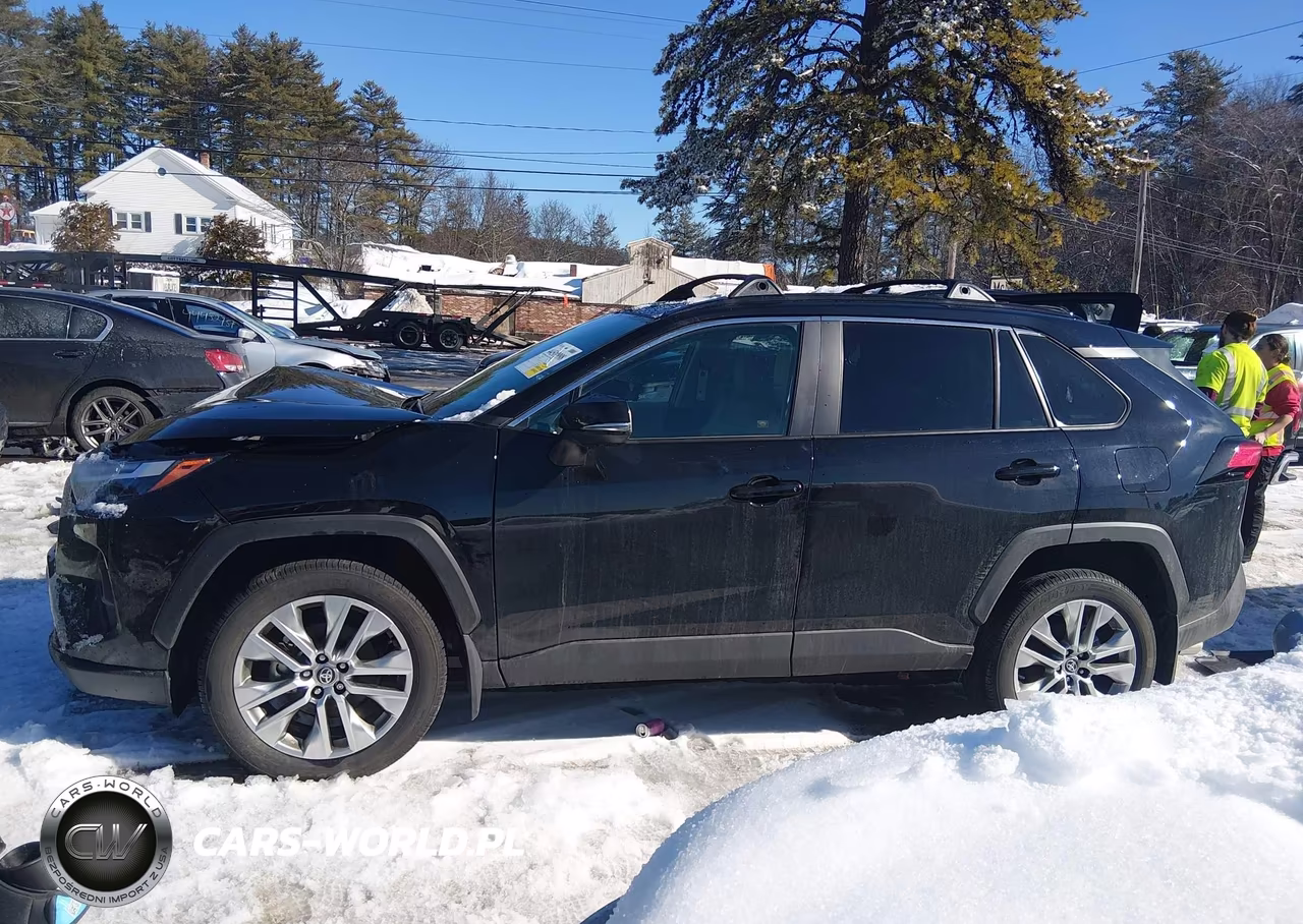 2025 Toyota Rav4 Xle Premium VIN:2T3A1RFV1SW547723 - 14