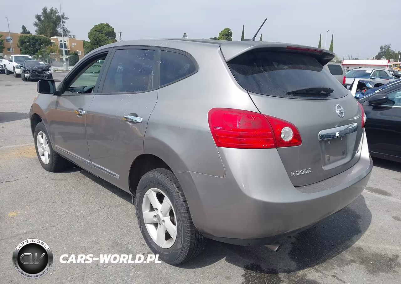 2013 Nissan Rogue S VIN:JN8AS5MT3DW030603 - 3