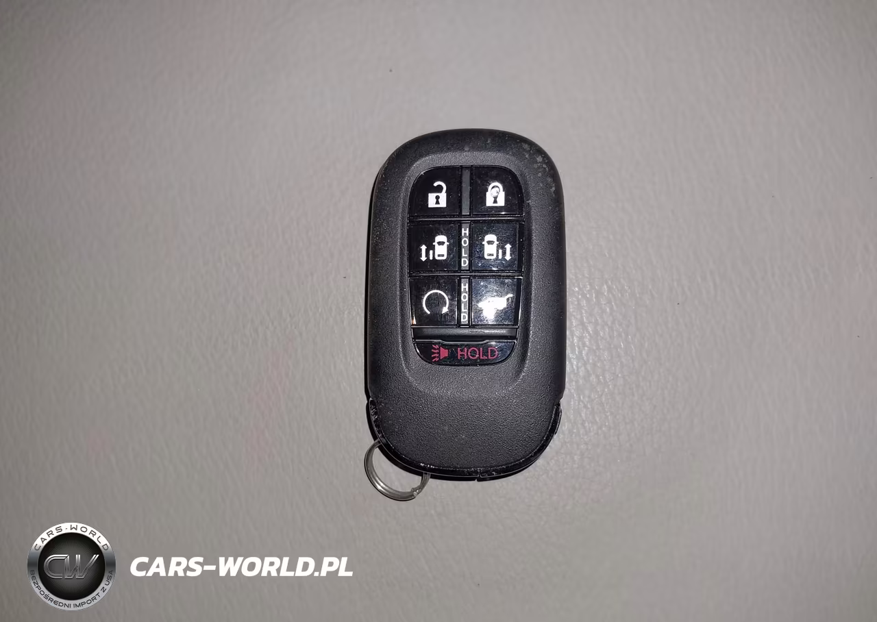 2025 Honda Odyssey Touring VIN:5FNRL6H80SB002900 - 11