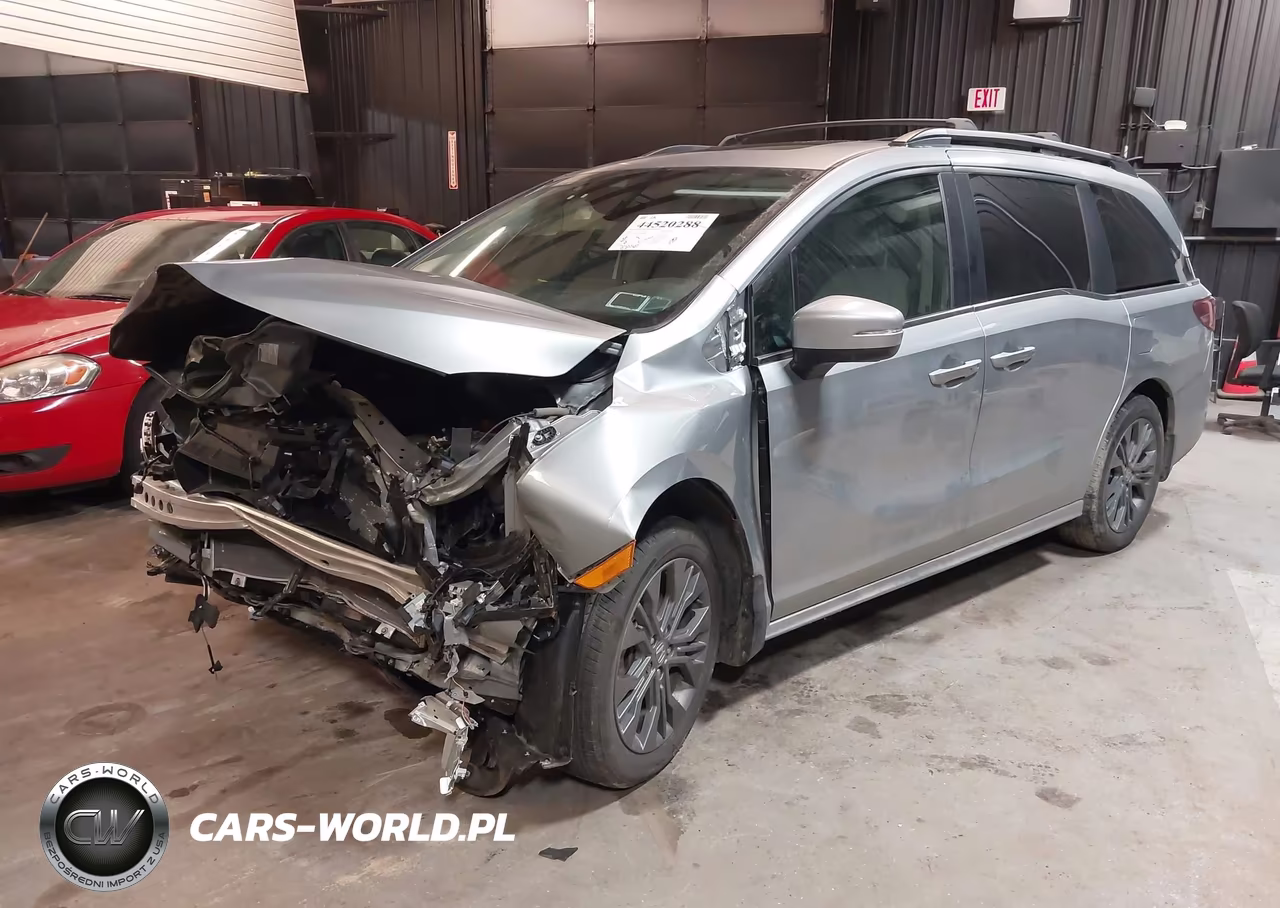 2025 Honda Odyssey Touring VIN:5FNRL6H80SB002900 - 2