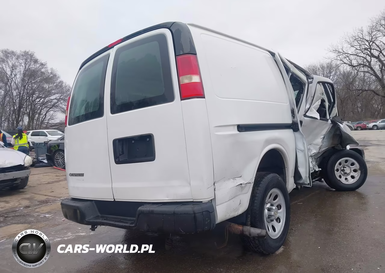 2013 Chevrolet Express 1500 Work Van VIN:1GCSHAF44D1179175 - 4
