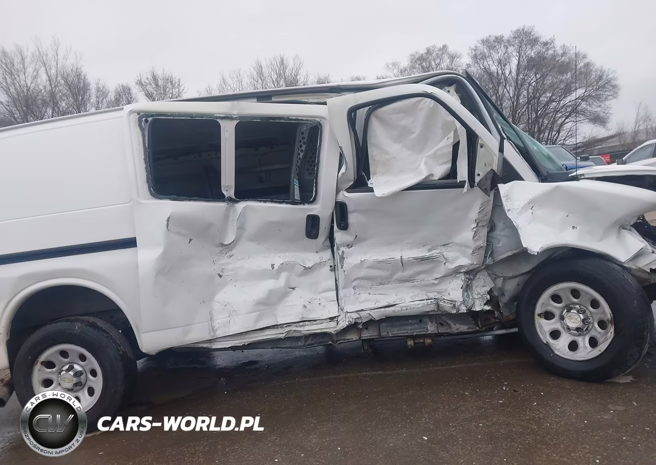 2013 Chevrolet Express 1500 Work Van VIN:1GCSHAF44D1179175 - 6