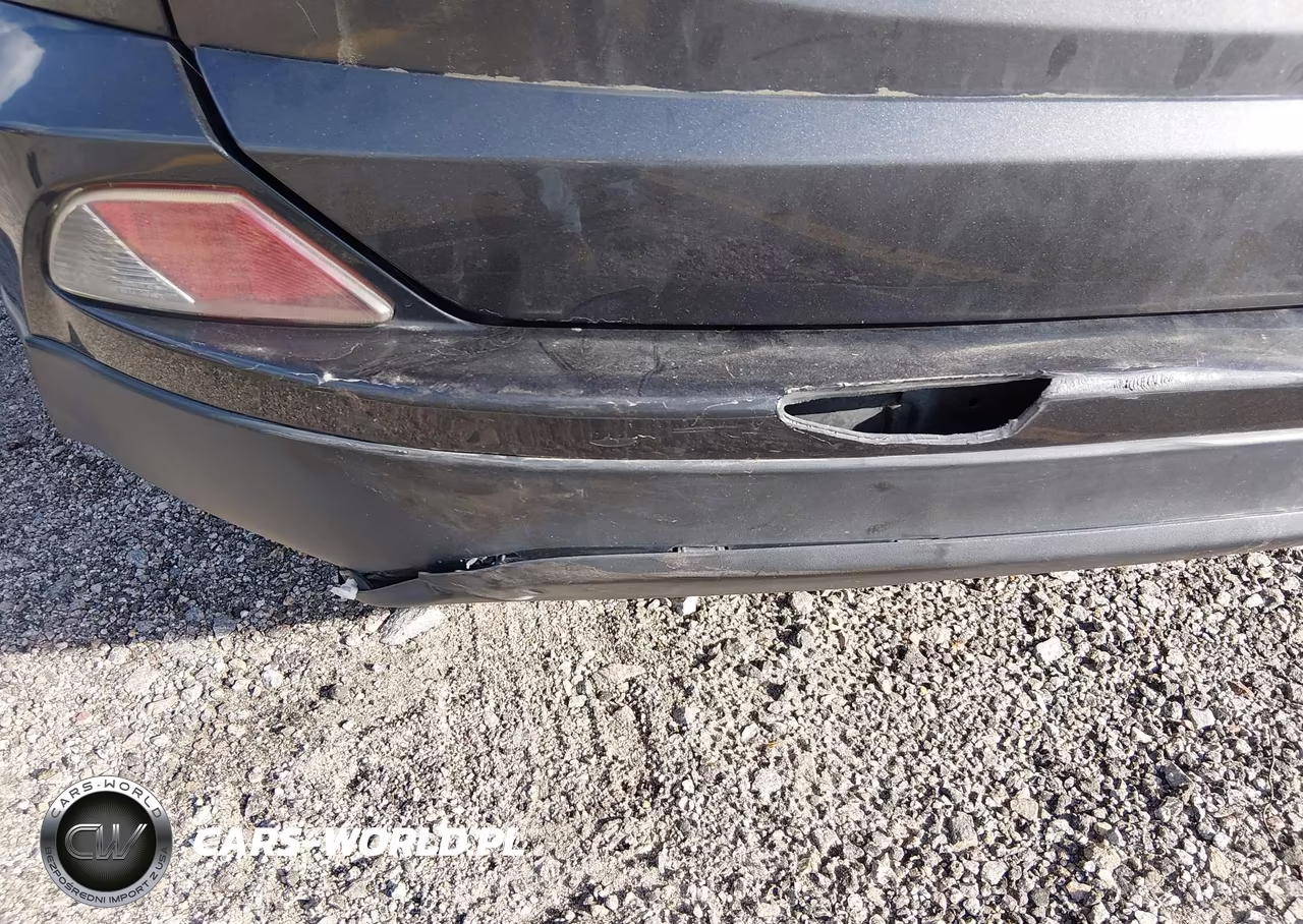 2018 Toyota Rav4 Le VIN:JTMBFREV0JJ217883 - 18