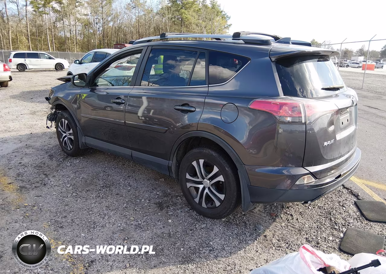 2018 Toyota Rav4 Le VIN:JTMBFREV0JJ217883 - 3