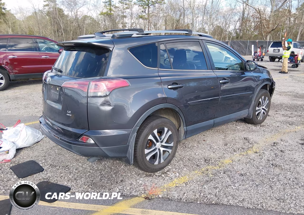 2018 Toyota Rav4 Le VIN:JTMBFREV0JJ217883 - 4