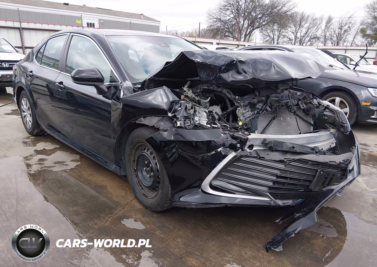 2023 Toyota Camry Le Hybrid