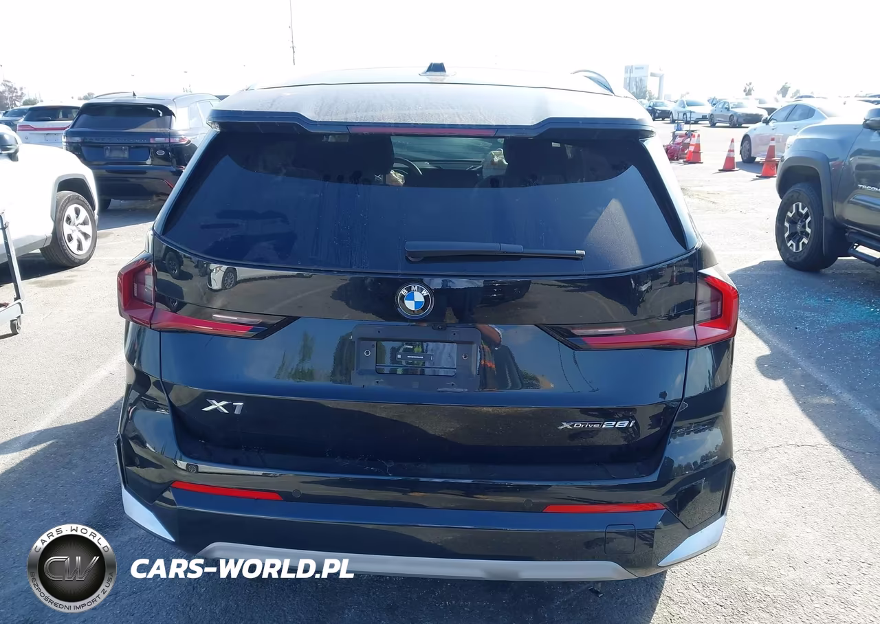 2025 BMW X1 xDrive28I VIN:WBX73EF0XS5044929 - 16