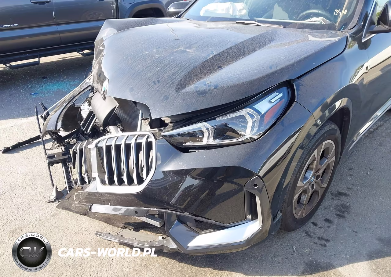2025 BMW X1 xDrive28I VIN:WBX73EF0XS5044929 - 19