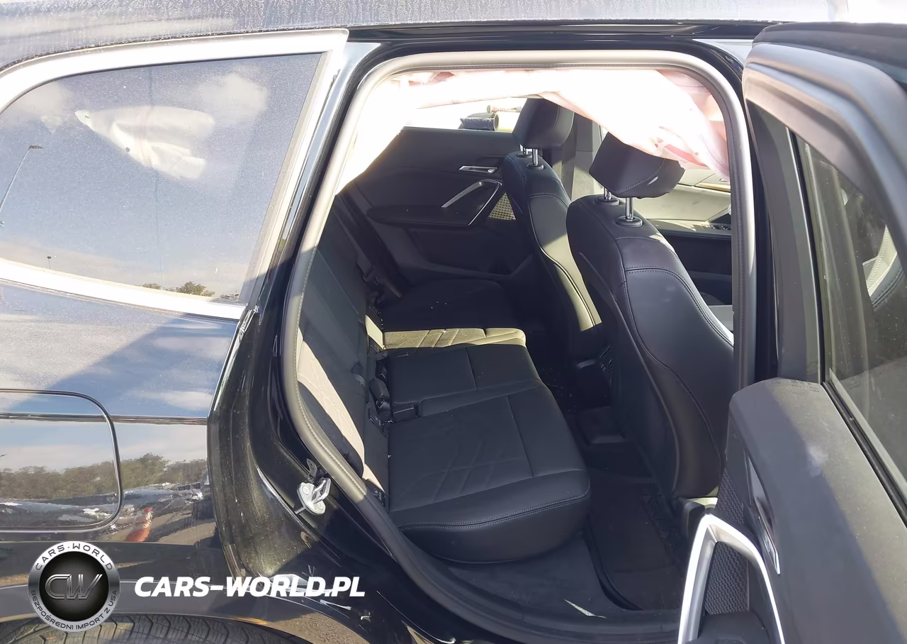 2025 BMW X1 xDrive28I VIN:WBX73EF0XS5044929 - 8