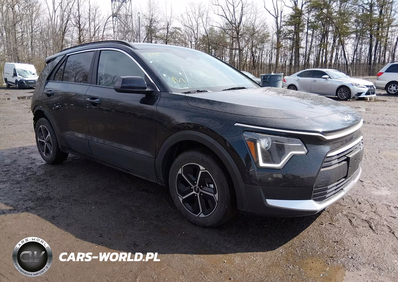 2025 Kia Niro Lx