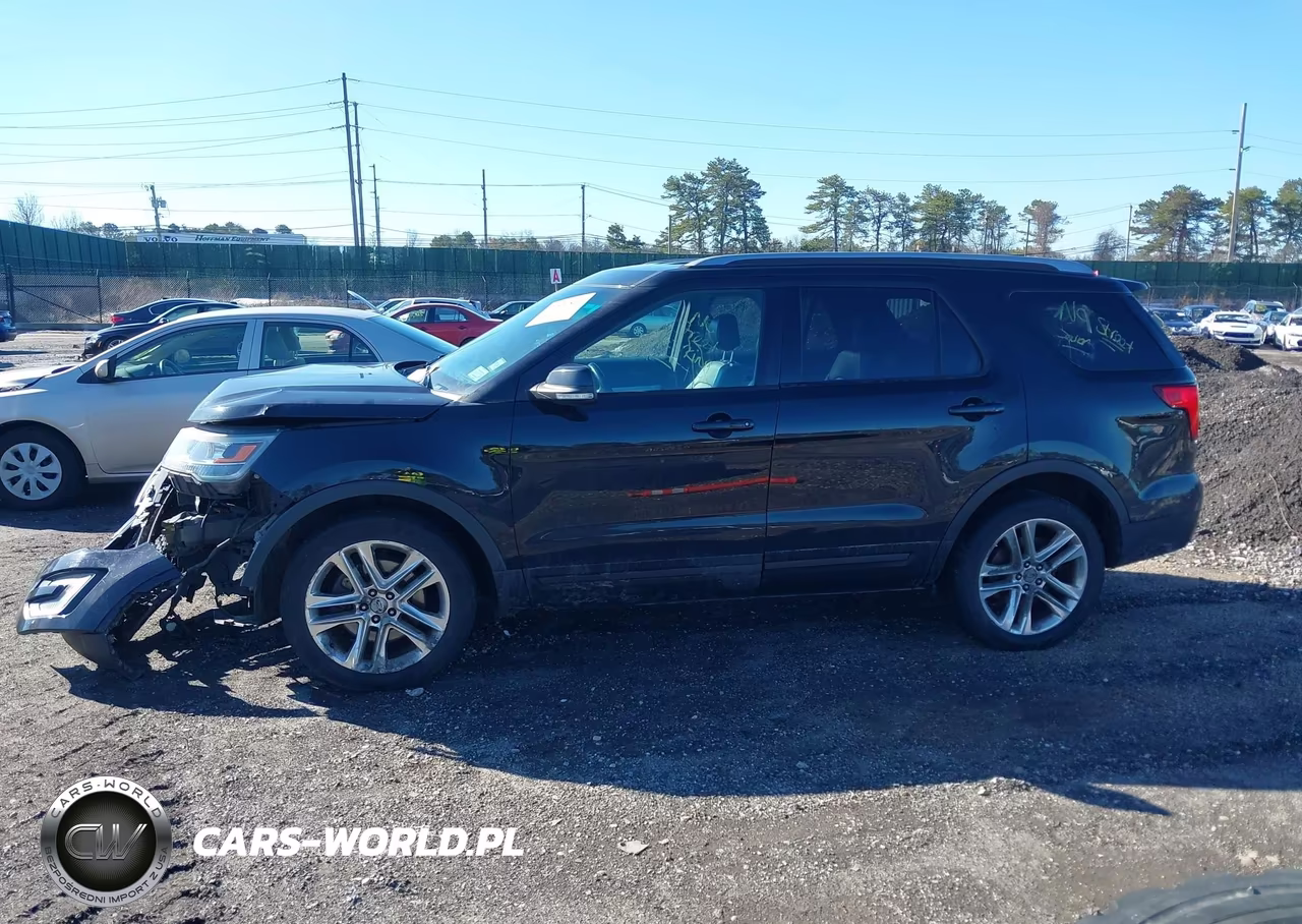 2016 Ford Explorer Xlt VIN:1FM5K8D89GGC00113 - 14