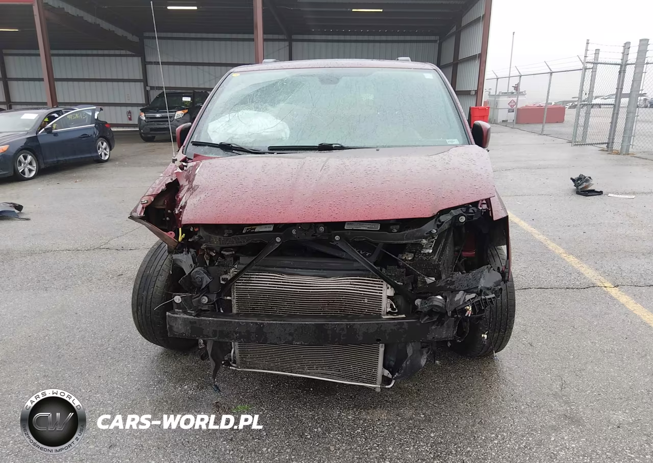 2018 Dodge Grand Caravan Gt VIN:2C4RDGEG9JR335436 - 13