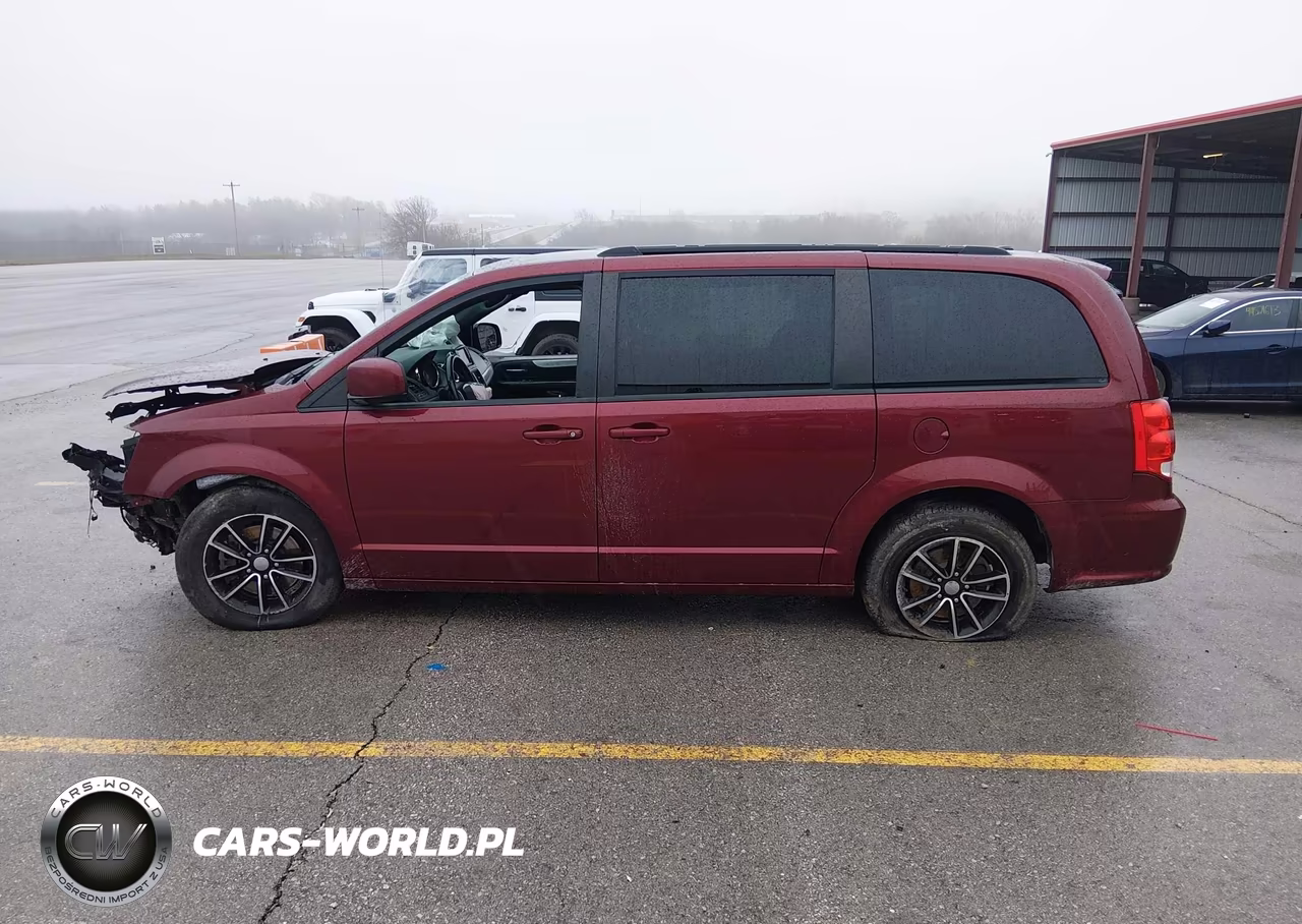 2018 Dodge Grand Caravan Gt VIN:2C4RDGEG9JR335436 - 15