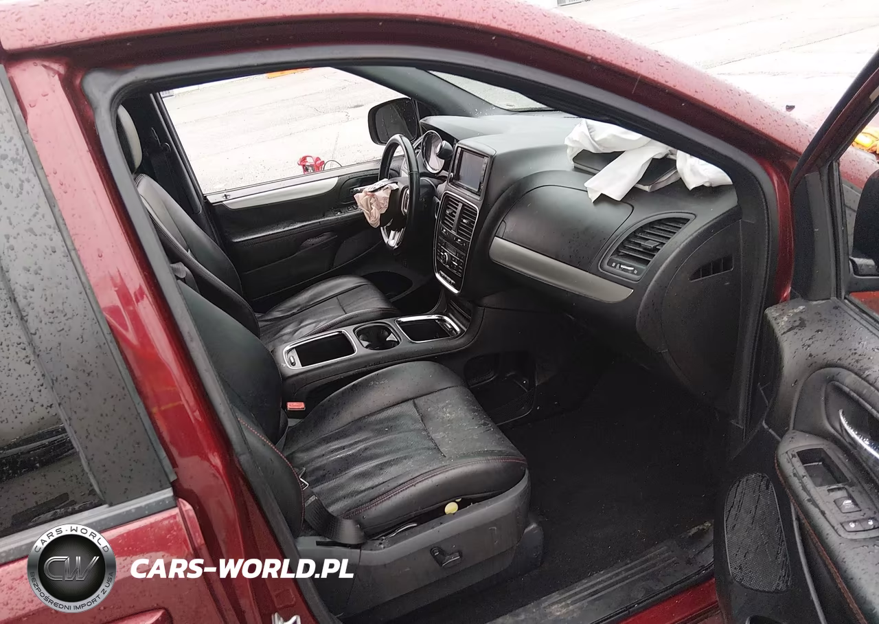 2018 Dodge Grand Caravan Gt VIN:2C4RDGEG9JR335436 - 5