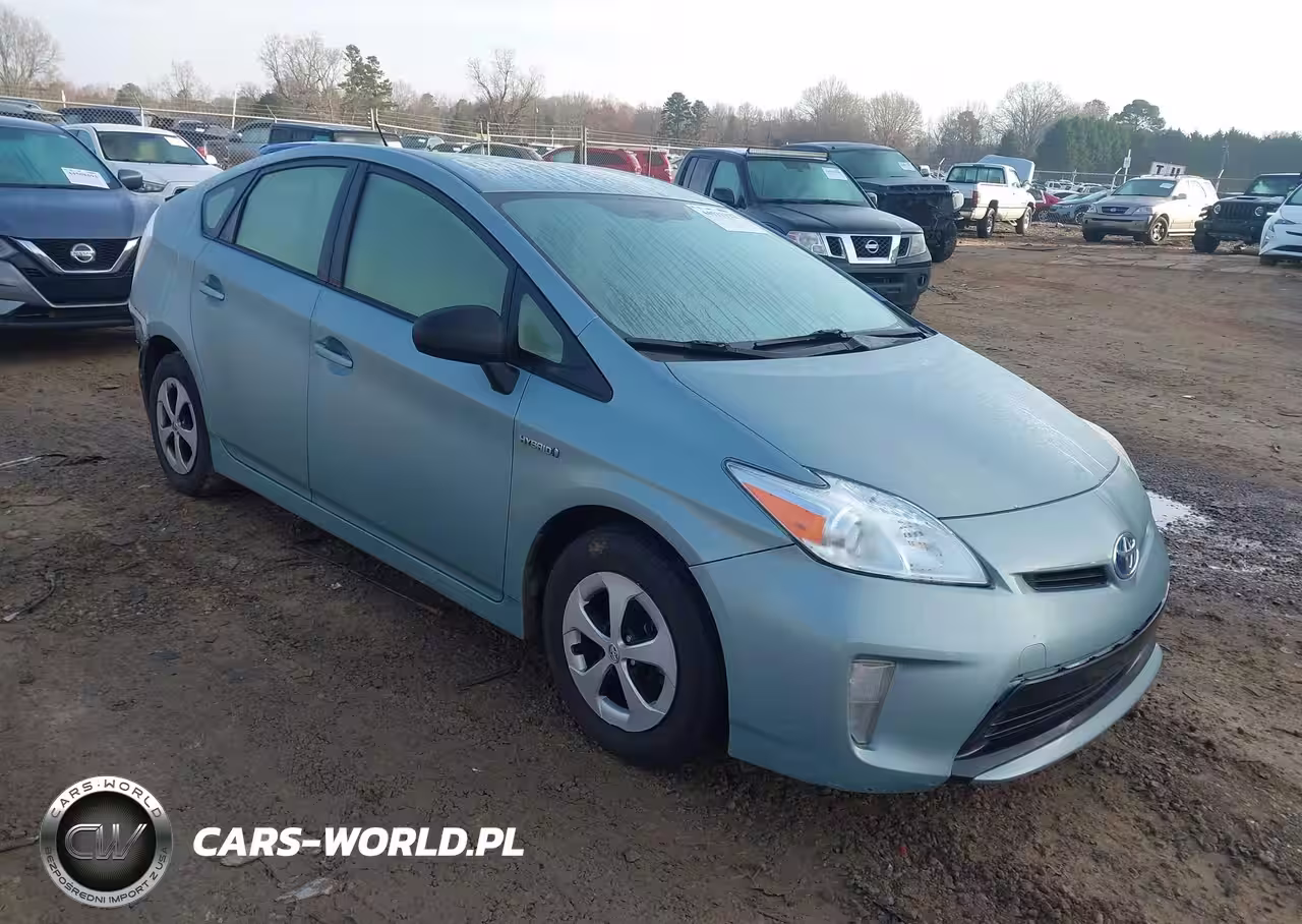 2014 Toyota Prius Three