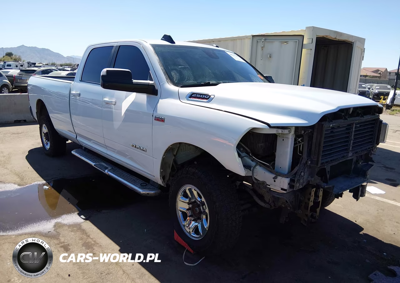 2020 Ram 2500 Big Horn 4X4 8' Box