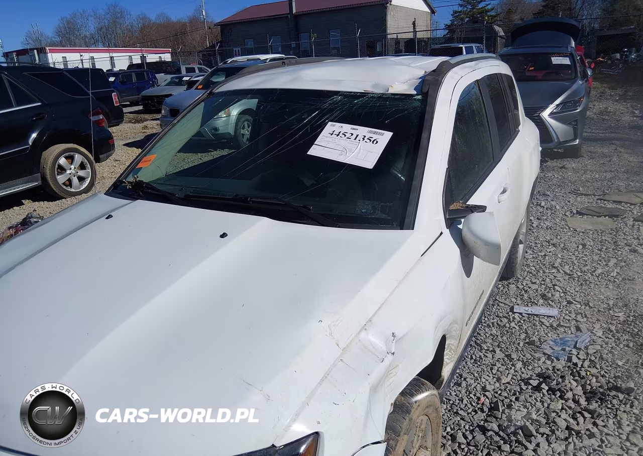 2017 Jeep Compass Latitude 4X4 VIN:1C4NJDEB9HD104625 - 6