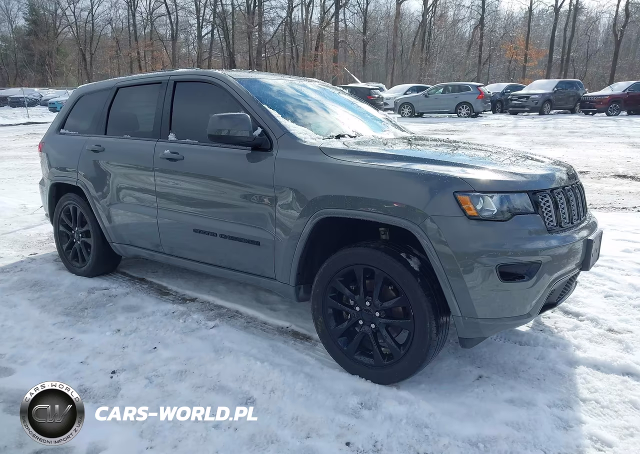 2021 Jeep Grand Cherokee Laredo X 4X4