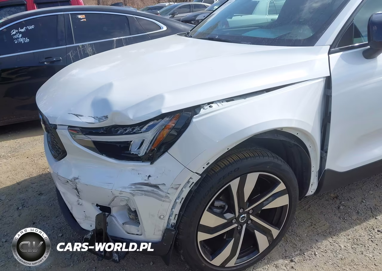 2024 Volvo Xc40 B5 Plus Dark Theme VIN:YV4L12UL5R2249659 - 6