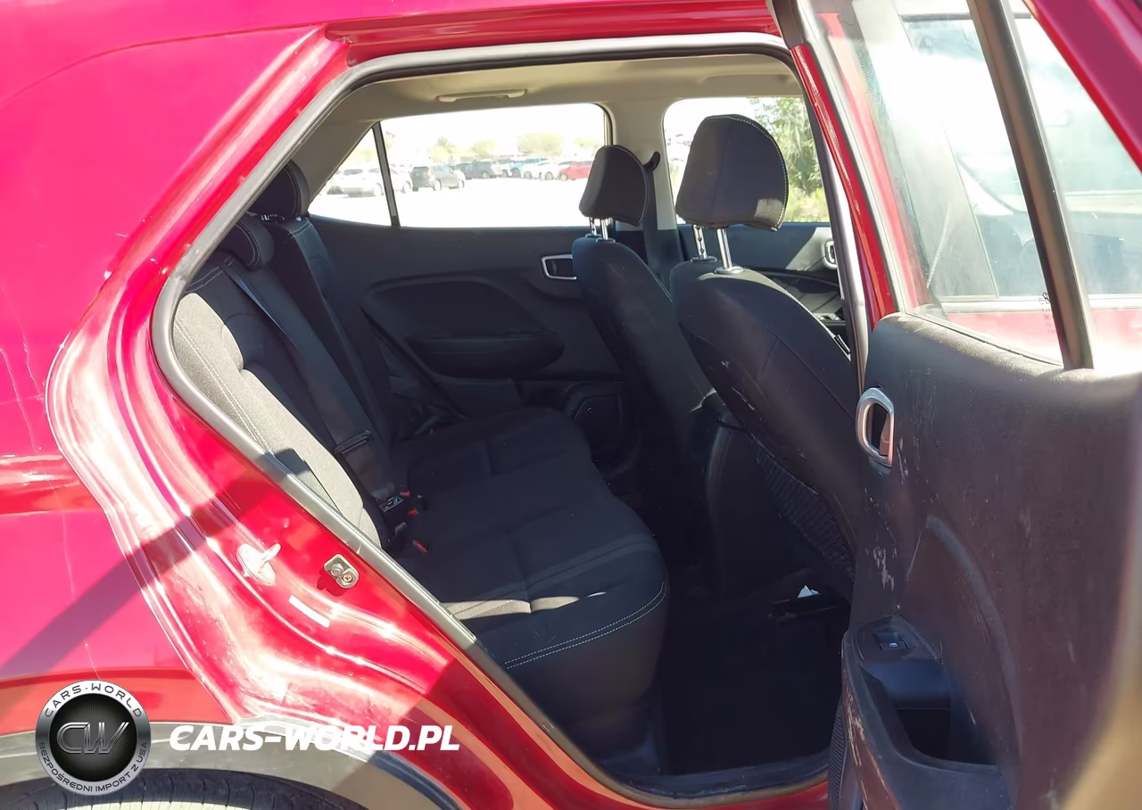 2023 Hyundai Venue Sel VIN:KMHRC8A3XPU241407 - 8