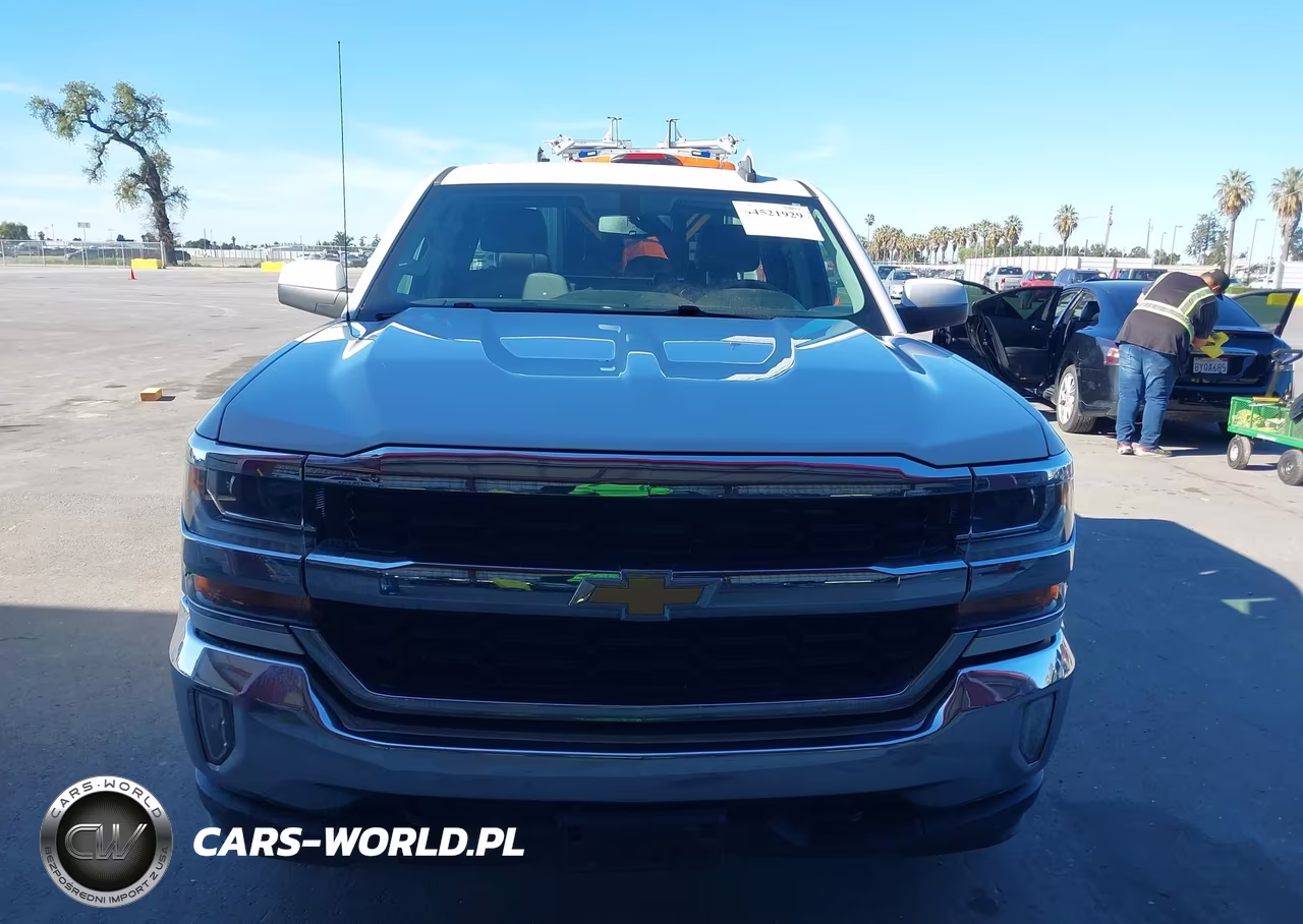 2018 Chevrolet Silverado 1500 1Lt VIN:1GCVKREC0JZ284119 - 13