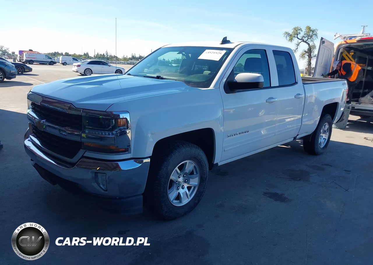 2018 Chevrolet Silverado 1500 1Lt VIN:1GCVKREC0JZ284119 - 2