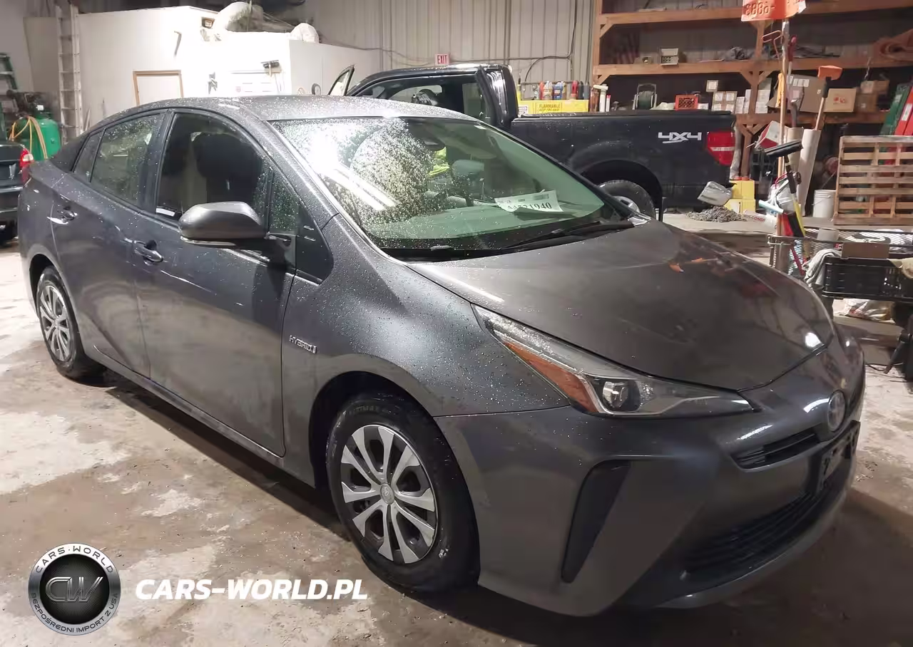 2022 Toyota Prius L