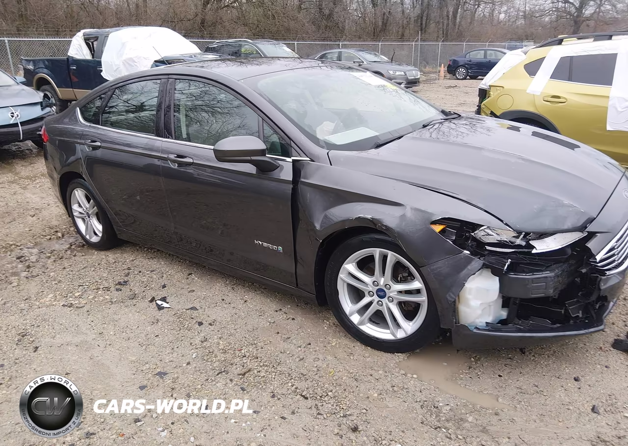2018 Ford Fusion S Hybrid VIN:3FA6P0UU7JR142002 - 6