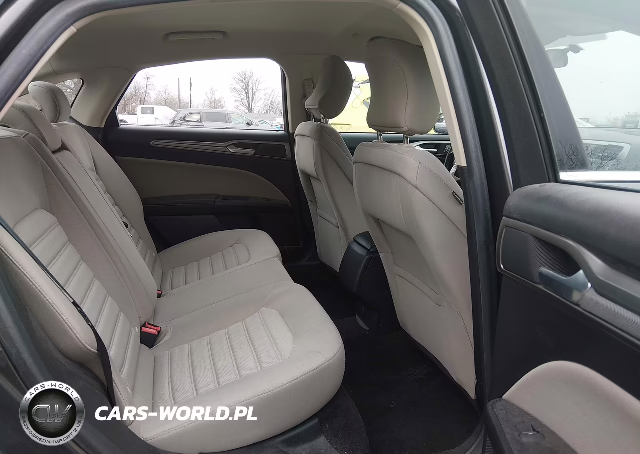 2018 Ford Fusion S Hybrid VIN:3FA6P0UU7JR142002 - 8