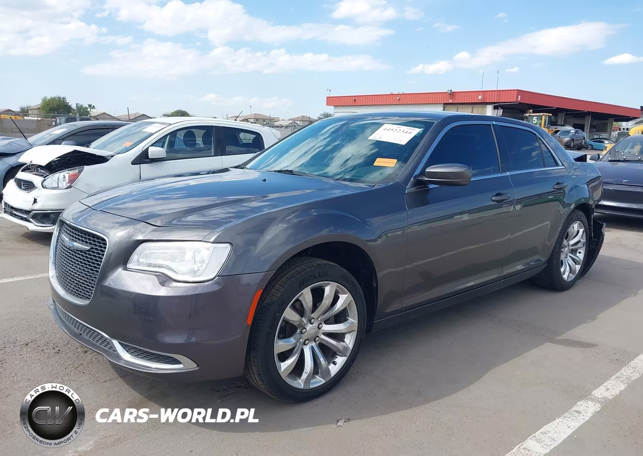 2017 Chrysler 300 Limited VIN:2C3CCAAG5HH593761 - 2